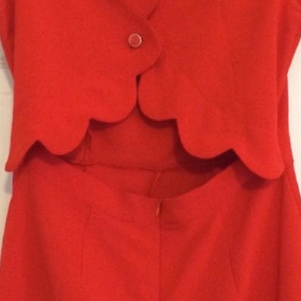 Monteau Red Scalloped Sleeveless Romper XL - Picture 6 of 6